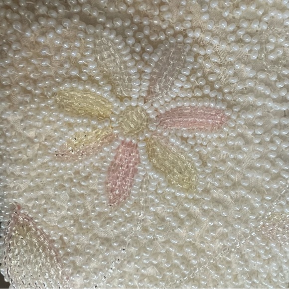 Vintage 1950s Richere Hand Made Floral Beaded Clutch. Hand Made in Japan - Picture 10 of 16